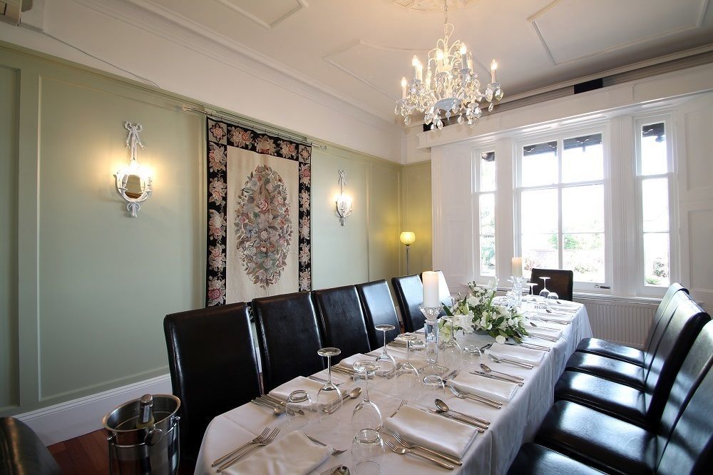 Alexandra Court Hotel Конгълтън Екстериор снимка